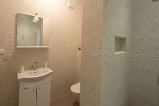Апартаменты Apartments Raskovic Радановичи Апартаменты с видом на бассейн-22