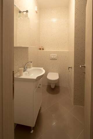 Апартаменты Apartments Raskovic Радановичи Апартаменты с видом на бассейн-23