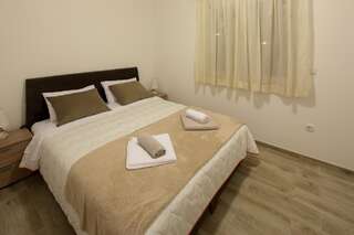 Апартаменты Apartments Raskovic Радановичи Апартаменты с видом на бассейн-28